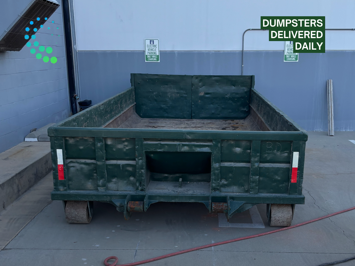 10-Yard Dumpster delivered in Valencia, CA